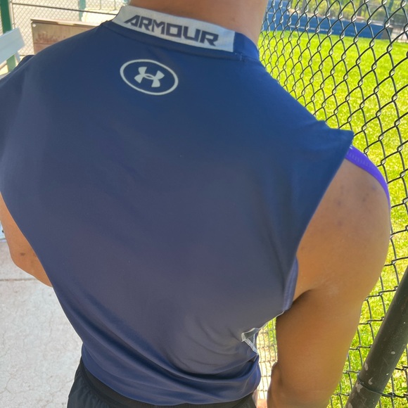 UNDER ARMOUR MEN FOOTBALL TEAM TANK TOP SLEEVELESS TIGHT STRETCHY SHIRT VEST GUY - Picture 9 of 12